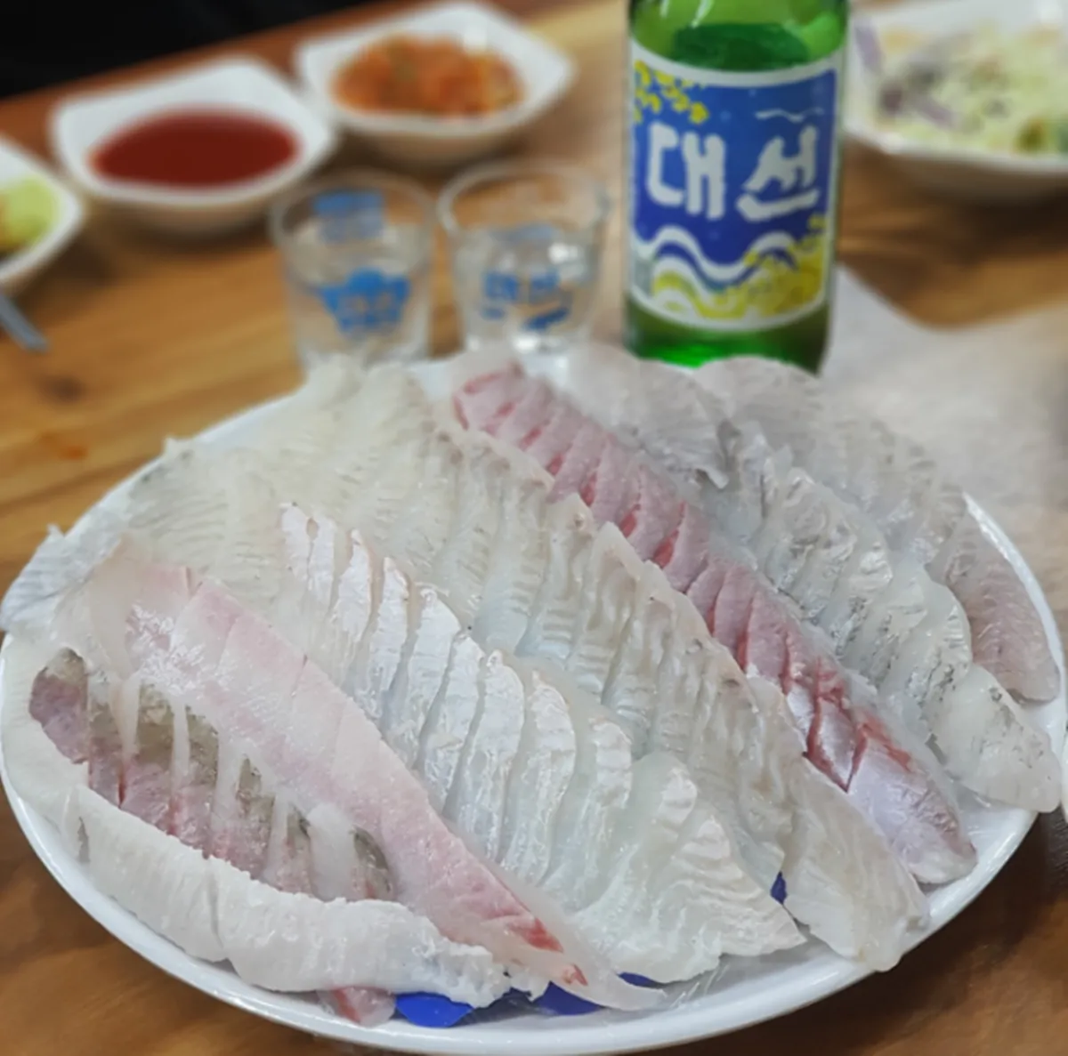 사진 : 생선회 / 생성형 이미지