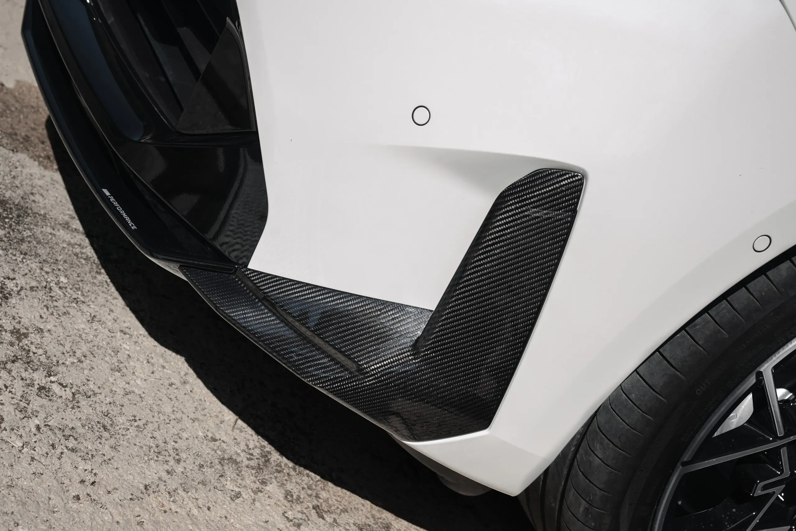 < BMW 3시리즈 풀체인지( i3 M60 M 퍼포먼스 파츠), 출처 : carscoops >
