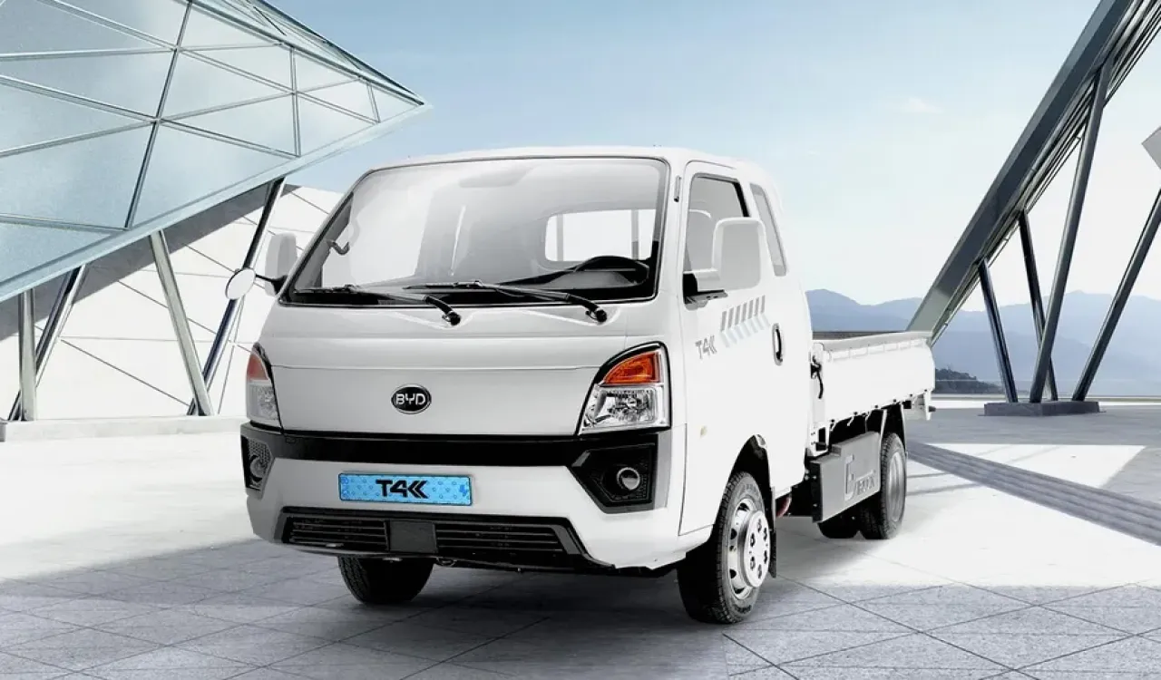 BYD T4K