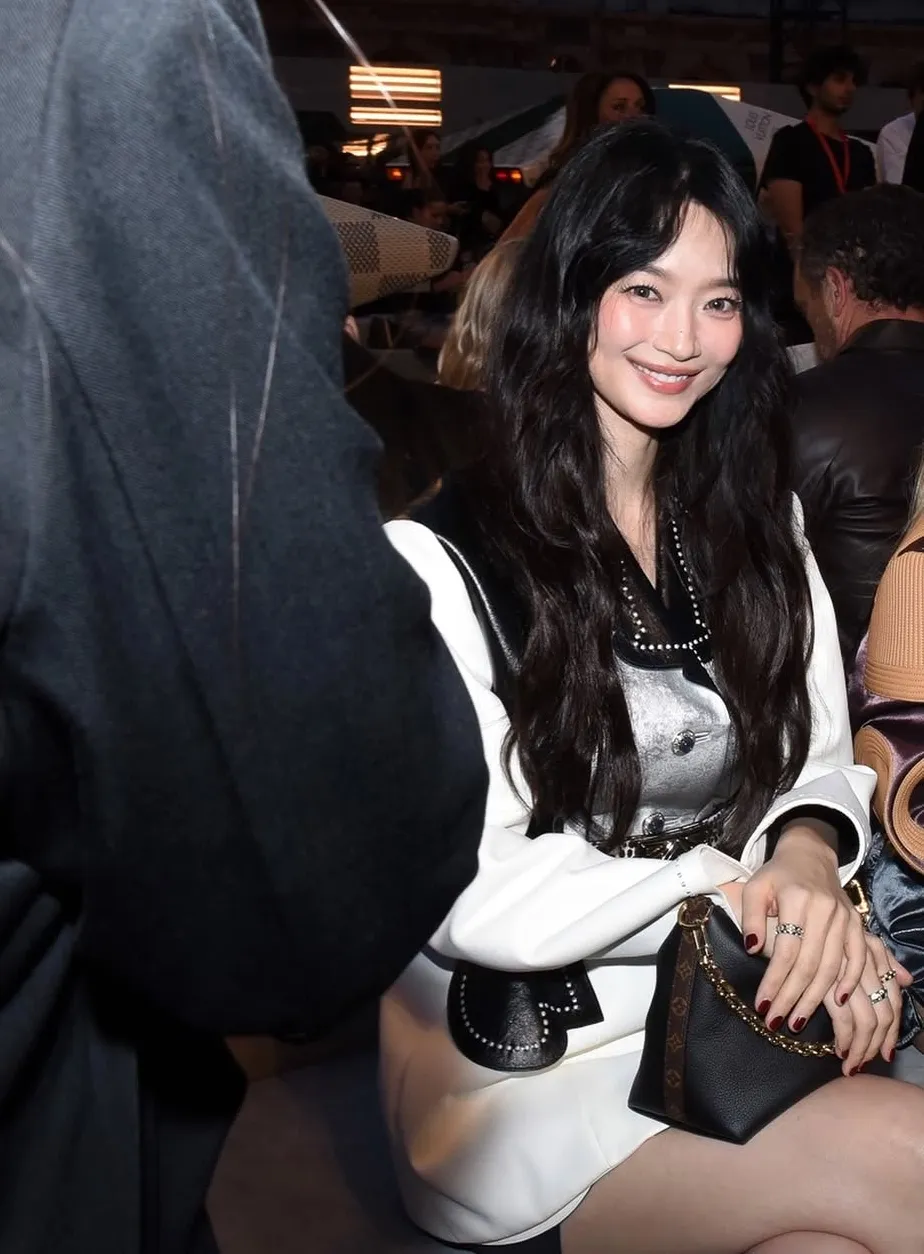 사진=신민아 인스타그램 캡처