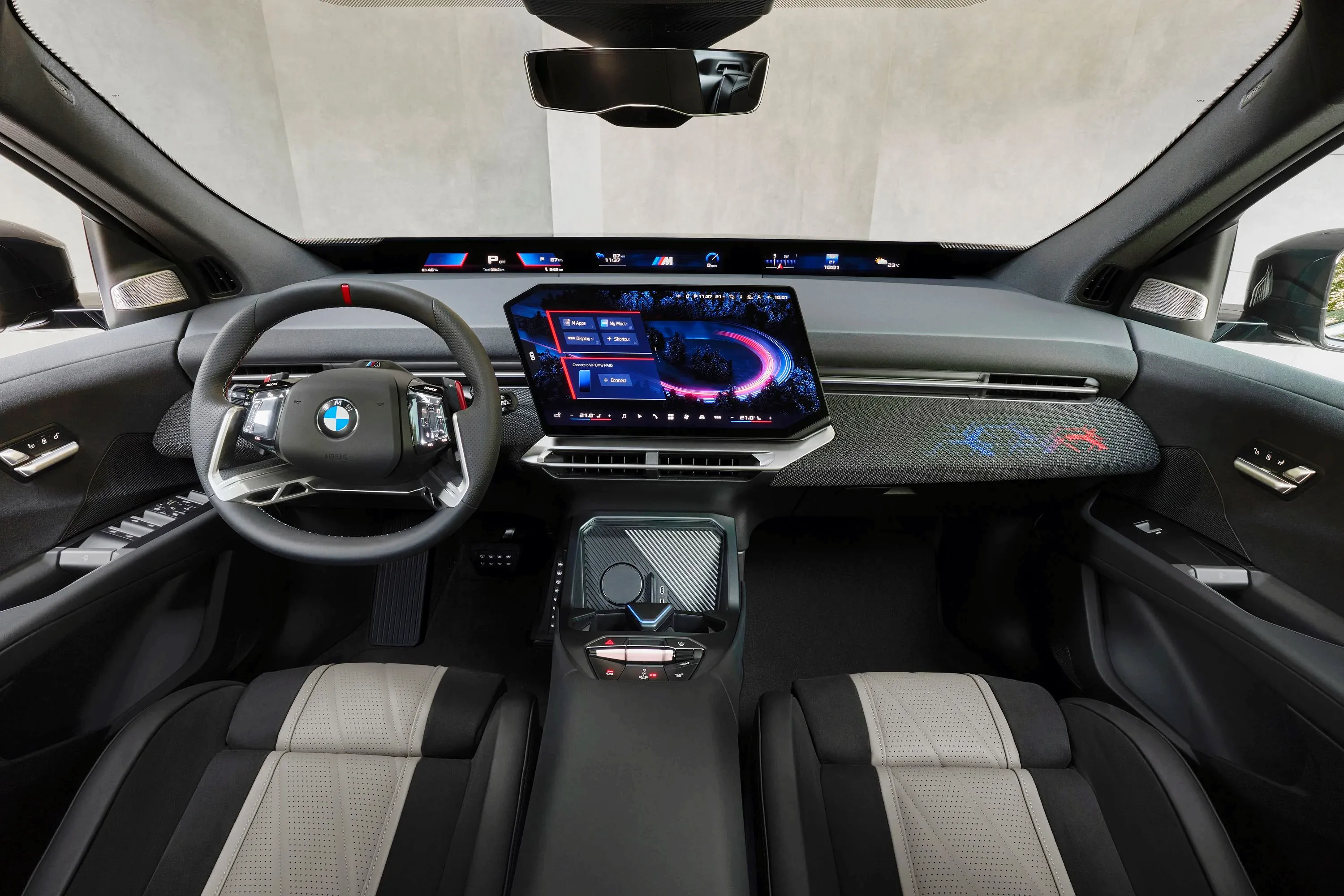 < BMW iX3 M60, 출처 : carexpert >
