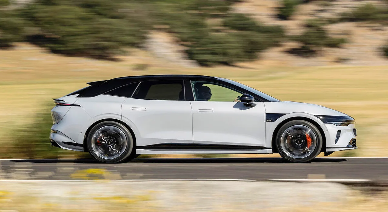 < 지커 7GT, 출처 : autocar >