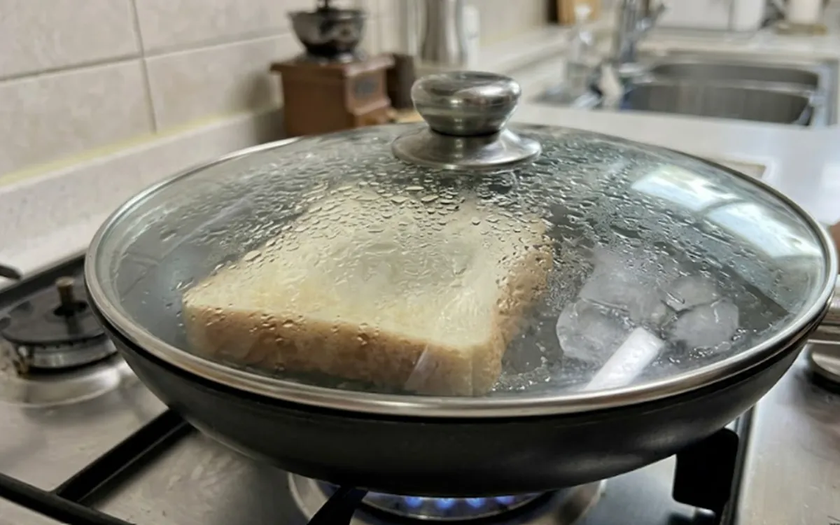 사진 : 식빵 / 생성형 이미지
