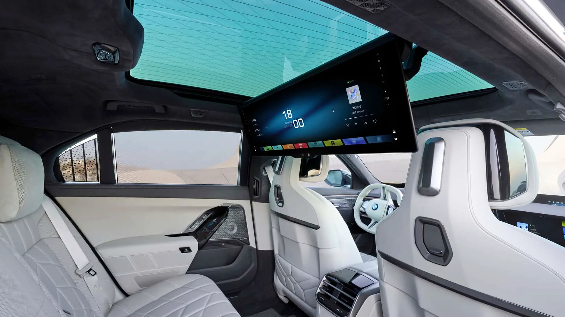 < BMW 7시리즈 페이스리프트, 출처 : motor1 >
