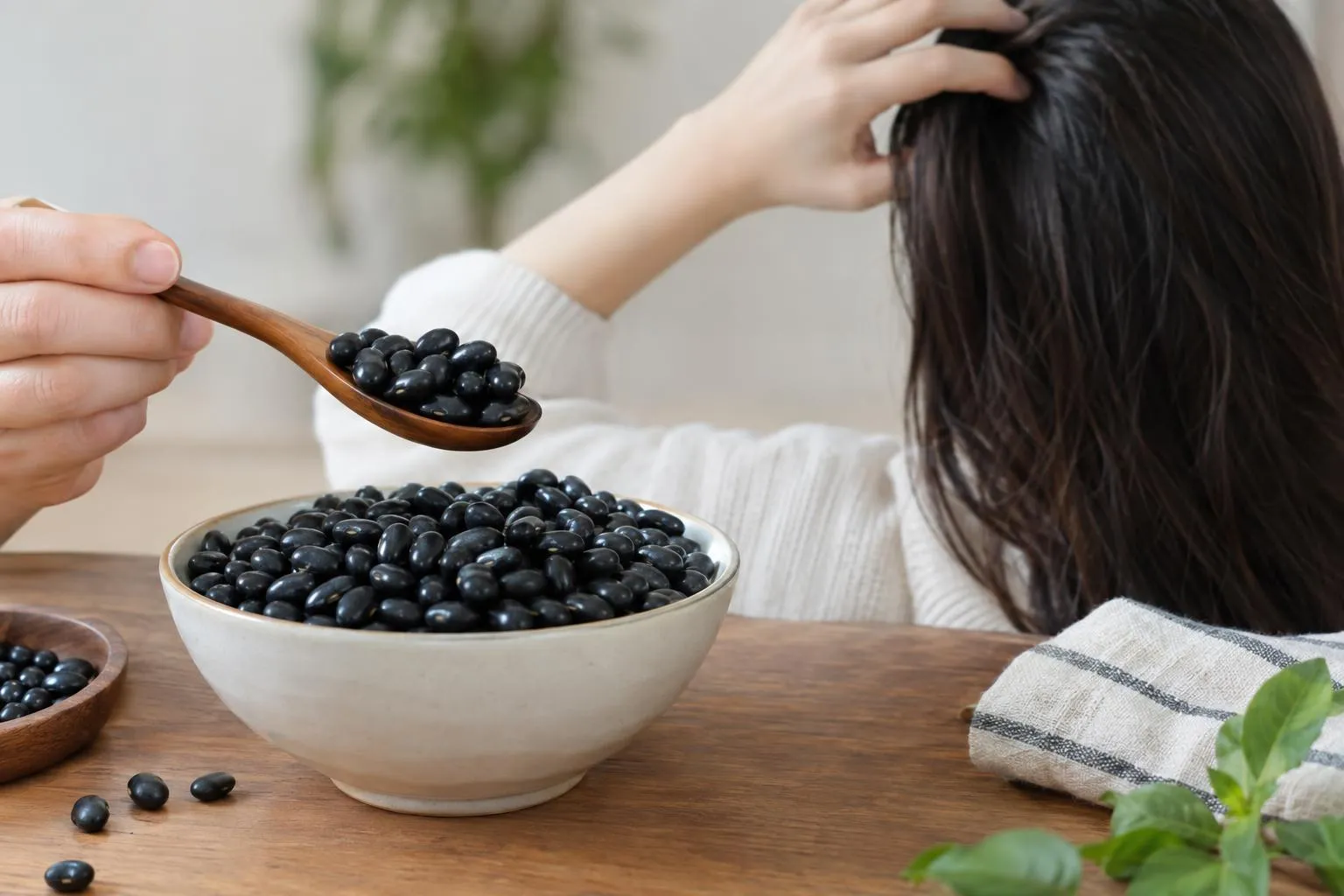 검은콩 섭취와 탈모 예방 효과는 아직 과학적으로 입증되지 않았다.