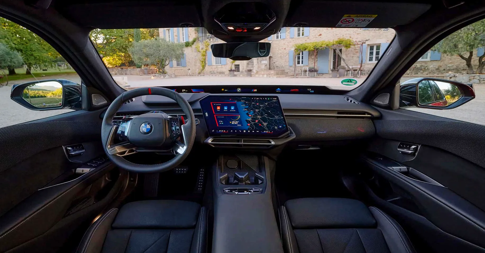 < 신형 BMW 3시리즈 풀체인지 M350 xDrive 실내, 출처 : motor1 >