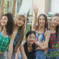 thumbnail - 뉴진스, 사실상 방송 퇴출...법원 ‘멤버별 1회당 10억원 배상’ 판결