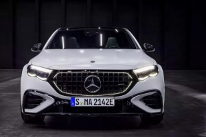 기사로 이동 - 벤츠, ‘E53 AMG 4MATIC+’ 가격 공개! 억 소리 나는 가격에도 흥행 돌풍 예고?