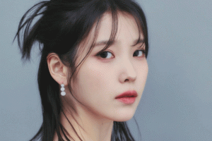 기사로 이동 - 아이유, 악플러 180명 고소! “중학교 동창도 포함…봐주기 없다”