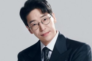기사로 이동 - 배우 엄기준, 48세에 드디어 품절남 되다...깜짝 결혼발표, 예비신부는 비연예인