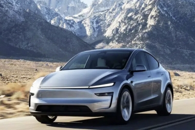 thumbnail - 4,961대 팔린 모델Y 돌풍...벤츠·BMW, 155대 차이로 ‘수입차 1위’ 내줬다