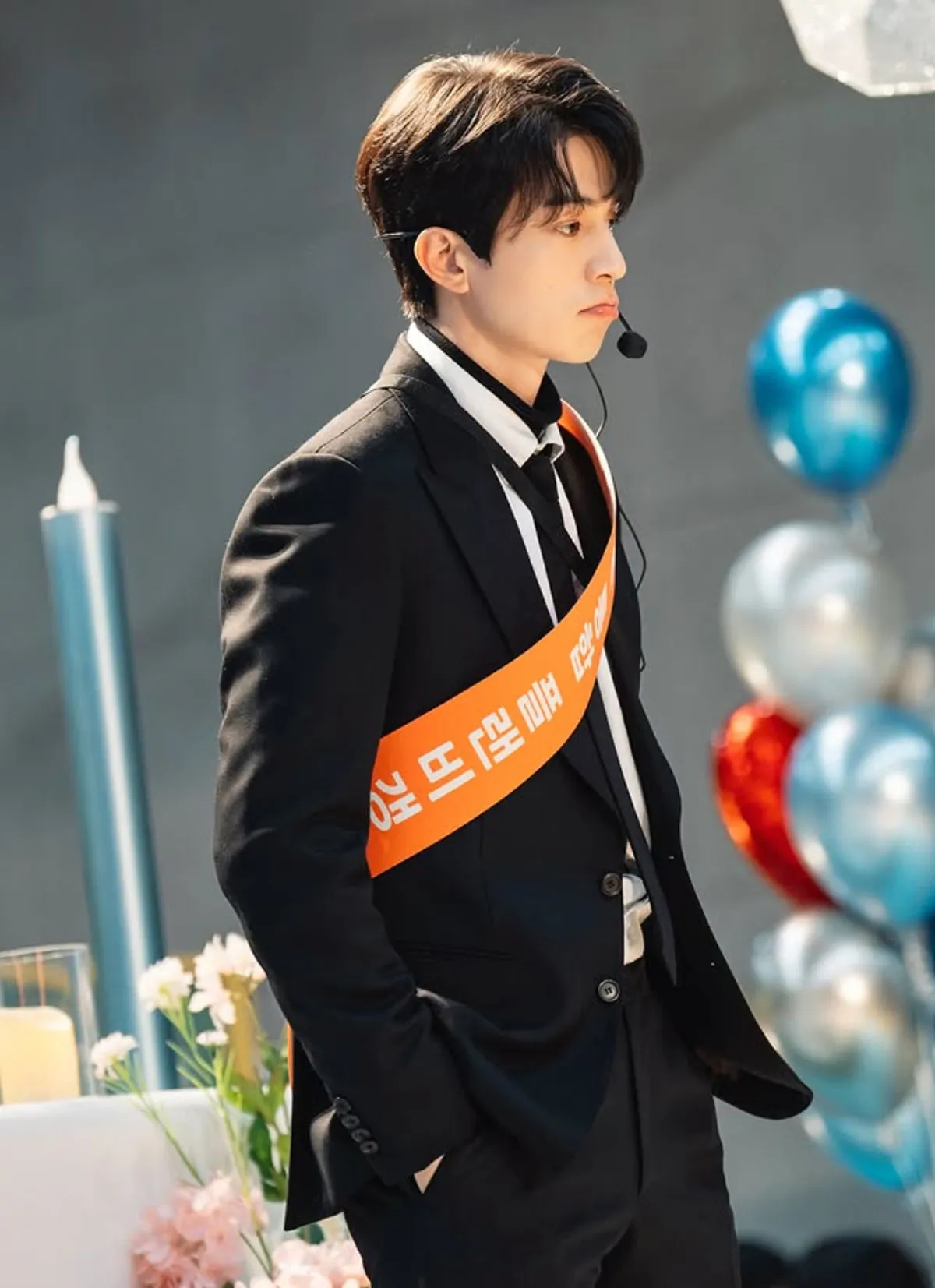 이동욱, 윤 대통령 탄핵 직후 “이제야 봄볕!”, 1870명 팬 환호