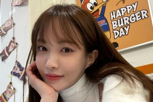 기사로 이동 - 서은우 임신 폭로 논란…정모 씨 측 “책임 회피한 적 없다, 법적 대응 예정”
