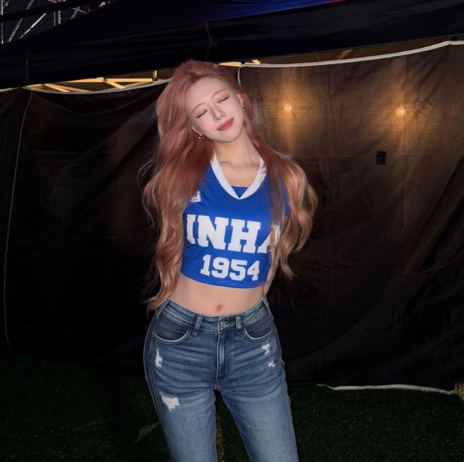 thumbnail - 유나, 상큼한 크롭탑 치어리더 룩