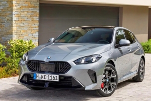 기사로 이동 - “5천만원대 BMW 딱 기다려!” 신형 1시리즈 풀체인지, ‘그랜저냐 BMW냐’ 고민 종결자 될까?