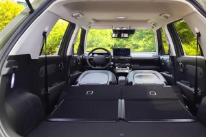 기사로 이동 - 작고 귀여워서 샀는데... 매일 주유소 갈 때마다 후회하는 이유