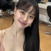 thumbnail - ‘미성년 음주’는 사과…고민시 학폭 논란엔 “사실무근, 법적 조치”