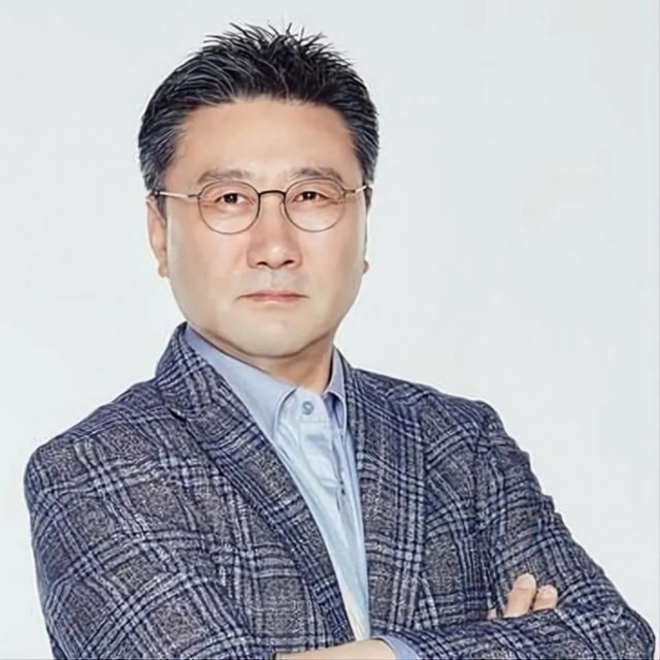 thumbnail - 배우 최정우 사망, 세 번째 아내가 상주…“사인 아직 몰라”