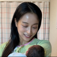 thumbnail - ‘노브라 생방’ 임현주 아나운서, 노키즈존 소신발언…“힙한 곳에 아이는 왜 못갈까?”