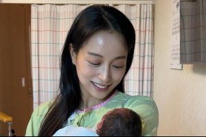 기사로 이동 - ‘노브라 생방’ 임현주 아나운서, 노키즈존 소신발언…“힙한 곳에 아이는 왜 못갈까?”