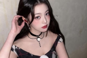 기사로 이동 - 아이브 장원영, “그냥 장원영 장르다”...네티즌 찬사