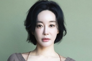 기사로 이동 - “유시민 저격 1주일만” 김혜은, 12일 공식석상서 “송구하다” 90도 사과