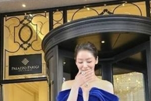 기사로 이동 - 차주영, 독보적인 고혹미로 밀라노를 홀리다...글로벌 무대에서 보여준 우아함의 극치
