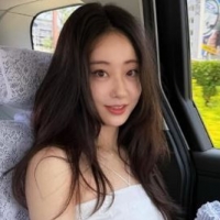 thumbnail - 경리, 짧은 치마 사이로 드러난 섹시한 각선미...일본 여행 사진 속 미모 돋보여
