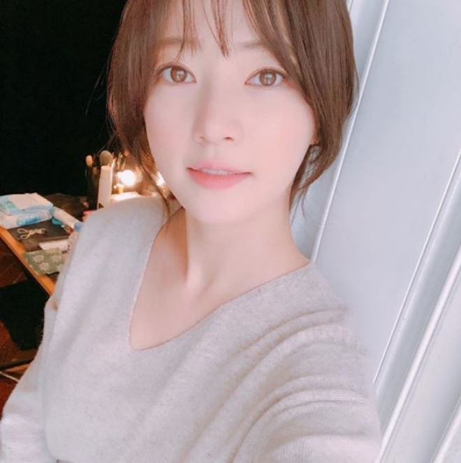 thumbnail - 송하윤, 최초 학폭 유포자 A씨 “학폭으로 강제 전학 맞다” 주장, 무고 법적 대응 예고