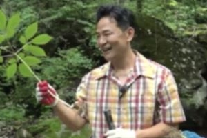 기사로 이동 - 김창옥, 소통 전문가도 말못할 고민으로 정신과 치료를 받던 시절...‘나는 자연이다’가 큰 위로