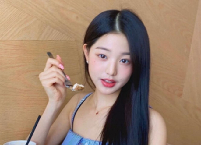 thumbnail - 아이브 장원영, 팬 선물 6년째 착용…“마음까지 명품”
