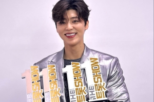 기사로 이동 - 임영웅 꺾었다…박지현, 아이돌차트+더 트롯쇼 1위 등극