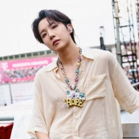 thumbnail - BTS 제이홉, ‘롤라팔루자 베를린 2025’ 피날레 장식…전 세계 6만 관중 열광
