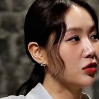 thumbnail - 가수 소유, 성형설 루머에 직접 해명...10kg 감량에 앞트임은 메이크업