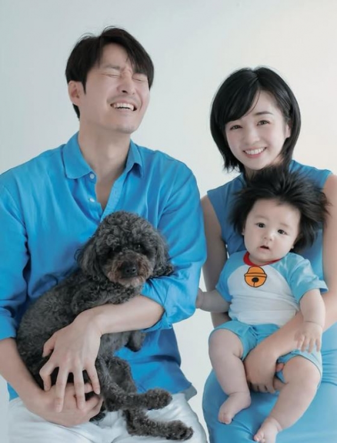 thumbnail - 심형탁, 핏줄 없이 결혼식, 죽을 만큼 힘들 때 곁에 있던 아내...母로 인해 사기 혐의 