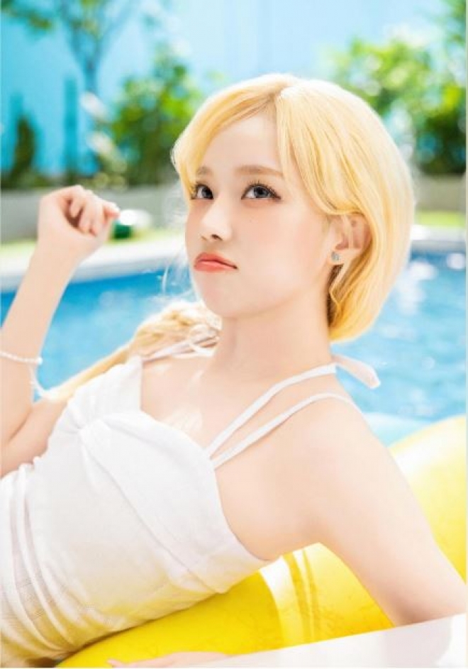 thumbnail - 에스파 윈터, 폭염도 잊게 하는 상큼하고 청량미 넘치는 미모...더워? 나랑 놀자!