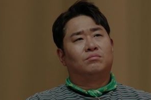 기사로 이동 - 코미디언 문세윤, 방송 최초 유산 아픔 공개...“집안이 휘청일 정도로 힘들었다”