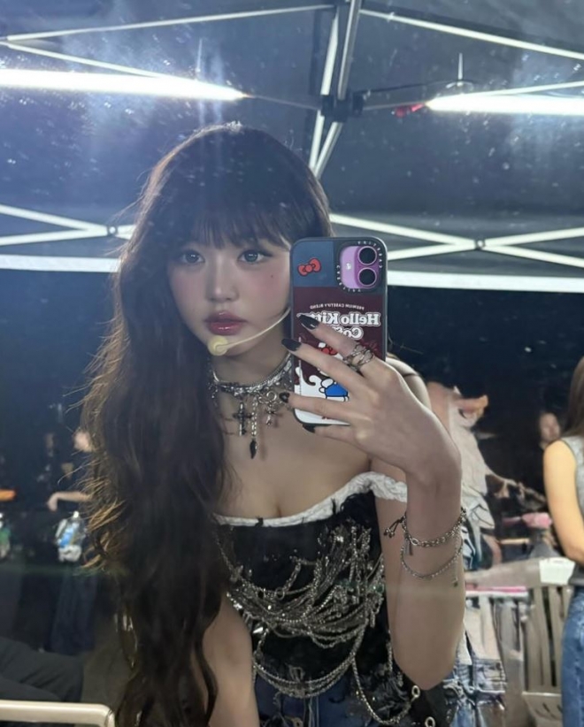 thumbnail - 아이브 장원영, 근황 사진 공개…“살 오르니까 더 예뻐”