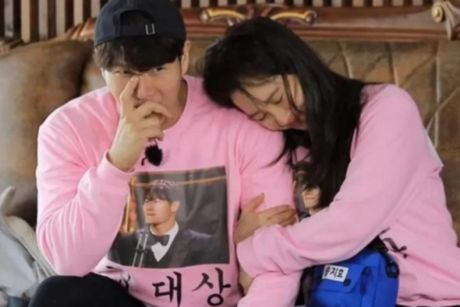 thumbnail - 송지효도 놀란 김종국 결혼 발표, 중국 들썩…‘윤은혜 뇌절’ 이제 끝