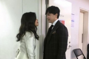 기사로 이동 - ‘이혼 발표’ 린, SNS에 투샷은 그대로...“11년의 시간은 결코 지워지지 않아”