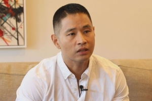 기사로 이동 - 유승준 23년의 집념! 3번째 재판 승소…‘너희가 뭔데’ 삿대질은 어쩌고