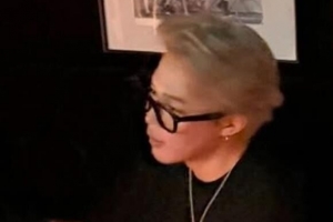 기사로 이동 - BTS 지민, 송다은과 열애설 후 첫 근황 포착‥“웃고 있어 다행”