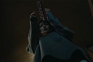 기사로 이동 - “그날 폰을 잃어버렸다”…넷플릭스, 내 모든 것을 손에 쥔 그 남자[와플릭스]
