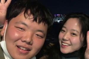 기사로 이동 - 곽튜브, 10월 결혼+혼전임신 “아빠가 됐다”…♥5살 연하 여친은 누구?