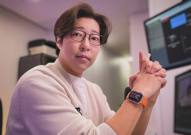 thumbnail - 대도서관 영면, 부검 “범죄 혐의 없음”…‘전처’ 윰댕 배웅