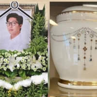 thumbnail - 故 대도서관, 사망 원인 ‘뇌출혈’…전처 윰댕 “돈 때문이라는 말은 너무 마음 아프다”