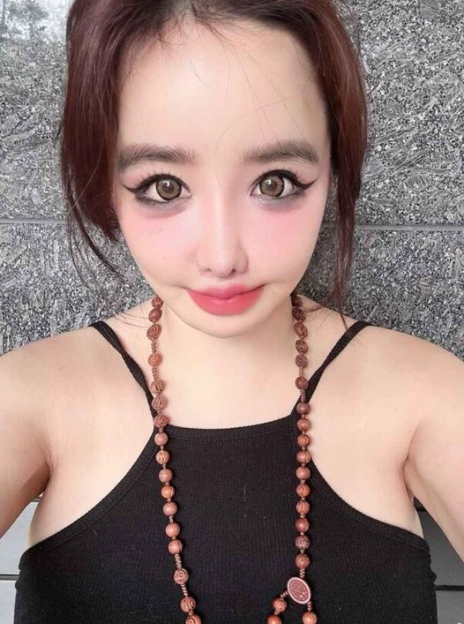 thumbnail - 2NE1 박봄, 활동 중단 후 또 ‘이민호’ 소환하며 “셀프 연애” 시동 거나?