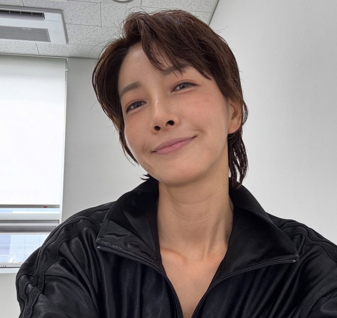 thumbnail - 진서연, ‘충격 피살’ 찰리 커크 추모…‘문재인 정부 비판’ 재주목