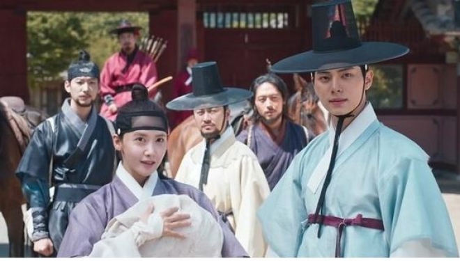 thumbnail - 임윤아♥이채민, 폭군의 셰프로 최고 시청률 경신하며 드라마 부문 정상...역시 “임윤아” 