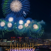 thumbnail - 2025 서울세계불꽃축제, 여의도 명당자리·교통 통제·귀가 꿀팁 총정리